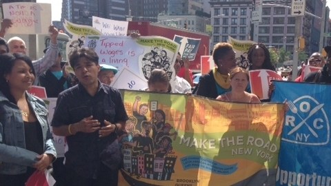 José Sánchez (izq.) fue uno de los trabajadores que dio su testimonio.