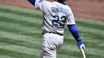 Adrian Gonzalez ha sido una pieza fundamental en la ofensiva de los Dodgers.