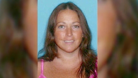 La maestra fue identificada como Nicole Dufault (34).