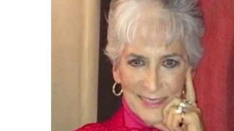 Felipe Gil se siente sumamente orgulloso de poder vestirse de mujer.