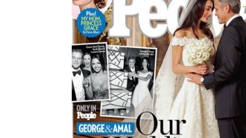 Amal llevó un vestido de encaje de Óscar de la Renta y George con uno de Giorgio Armani.