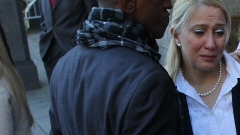 Rosa arregló su matrimonio con fines de legalizar su estatus migratorio.