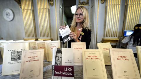 Francia aplaude distinción.