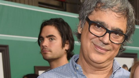 Miguel Arteta con Ed Oxenbould, que hace el papel del niño Alexander.