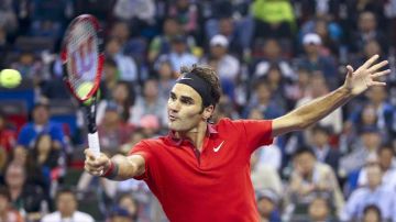 Federer se impuso por tercera ocasión en semifinales a Djokovic en lo que va del año.