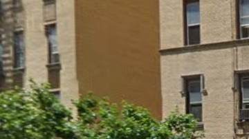 El edificio ubicado en la avenida Decatur cuenta con 275 violaciones abiertas al código de vivienda.