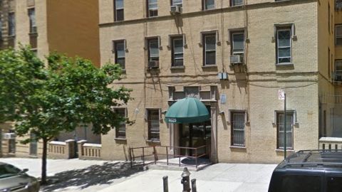 El edificio ubicado en la avenida Decatur cuenta con 275 violaciones abiertas al código de vivienda.