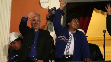 Evo Morales, acompañado de su vicepresidente, Álvaro García Linera.
