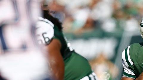 Geno Smith #7 de los Jets de Nueva York en el último enfrentamiento contra los Patriots.