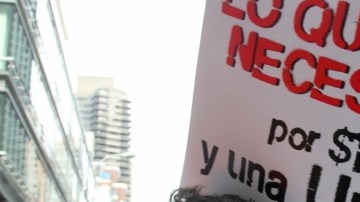 El alza al salario mínimo está sirviendo como arma electoral para los demócratas.