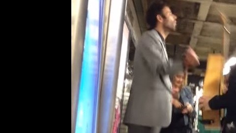 El incidente ocurrió en la estación Lorimer Street-Metropolitan Avenue del tren G.