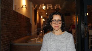 El restaurante de tapas españolas La Vara, de Alex Raij, está primero en esa categoría en la lista Zagat.