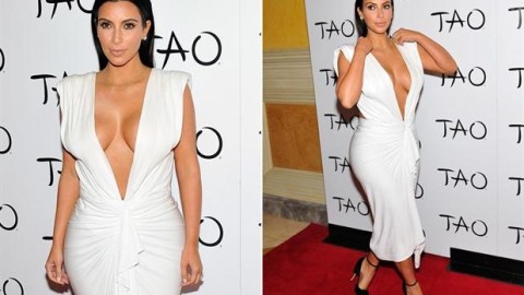 Kim se volvió a lucir en la fiesta de cumpleaños que ofreció en un club de Las Vegas.