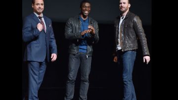 De izq. a der.: Robert Downey Jr. (Iron Man), Chadwick Bostwick (Black Panther) y Chris Evans (Captain America), en el evento de hoy en Hollywood.