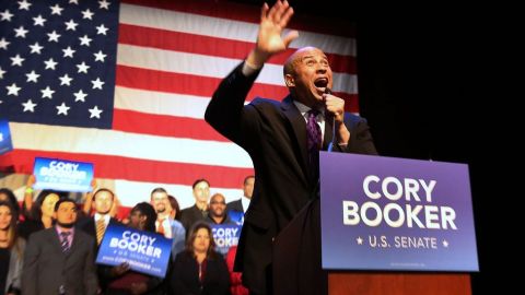 La contienda para senador federal es entre el titular demócrata Cory Booker y el candidato republicano Jeff Bell.