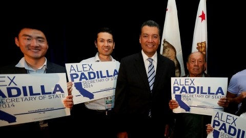 Con el resultado de las elecciones del 4 de noviembre, el senador Alex Padilla se ha convertido en el primer latino en encargarse de la secretaría estatal.