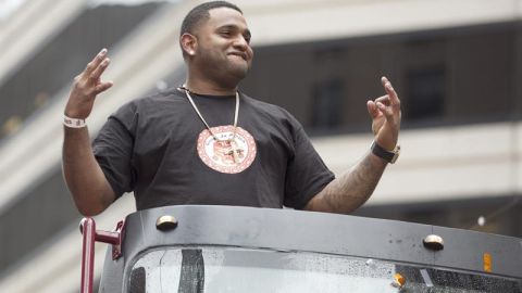 Pablo Sandoval celebra el título de la Serie Mundial conquistado en octubre.