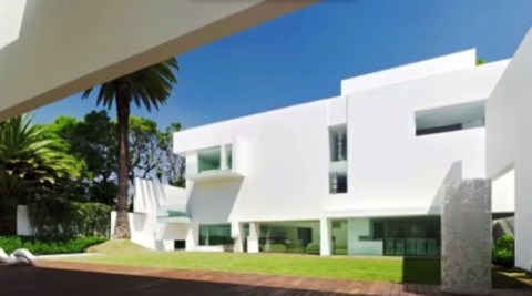 La Casa Blanca del presidente Enrique Peña Nieto en la zona exclusiva de las Lomas de Chapultepec.