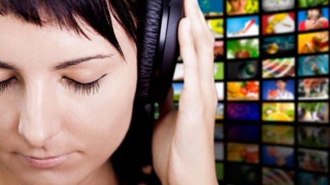 La música es uno de los principales atractivos del canal de videos.