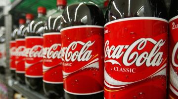 Compañías como Coca Cola, Pepsi y Dr Pepper dijeron que reducirían las calorías en las bebidas en un 20%.