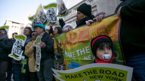 La coalición Alliance for Tenant Power, junto a oficiales electos, lanzó la campaña en una actividad en la Alcaldía.