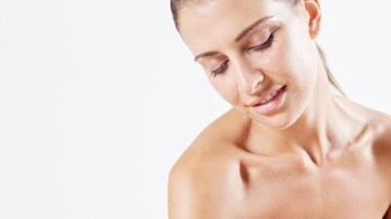 En  invierno hay que aplicar  crema hidratante en todo el cuerpo.