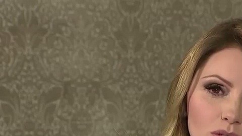 La espoa del presidente mexicano colgó un video en YouTube para aclarar la procedencia dela propiedad.