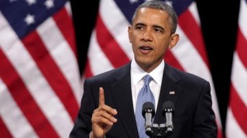El presidente Barack Obama pronuncia su discurso sobre la reforma migratoria en la Escuela Secundaria Del Sol el 29 de enero de 2013 en Las Vegas, Nevada.