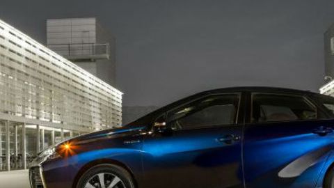 Toyota está listo para hacer de este vehículo una muestra de que sí se puede cuidar el ambiente.