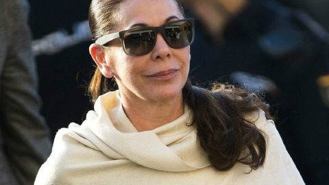 Pantoja purga una condena de dos años de cárcel por lavado de dinero.