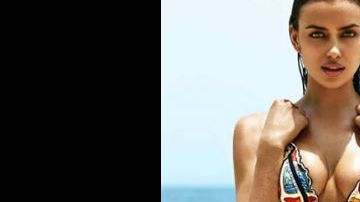 La modelo posó en bikini para la firma de trajes de baño Agua Bendita.