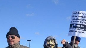 Manifestantes hicieron sentir su voz en un Wal-Mart de New Jersey.