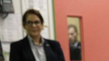 La duquesa de Cambridge conversó con algunos estudiantes.