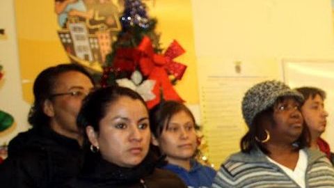 Residentes y representantes de organizaciones comunitarias de Queen unieron sus esfuerzos.