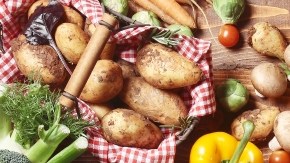 El veganismo es un estilo de alimentación que elimina todo producto de origen animal, incluso sus derivados.