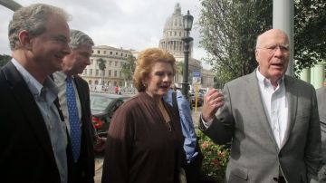 Una delegación de congresistas demócratas llegó este sábado a Cuba.