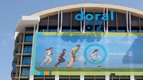 Fachada de la sede de Doral Bank.