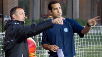 Rodrigo Marion junto al entrenador Jason Kreis, del New York City FC.