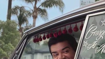 El actor George López ha iniciado la campaña "Lowride con George López" para ayudar al LAUSD.