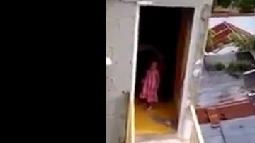 La madre reconoció que se excedió en el trato al niño.