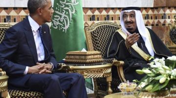 Obama junto al nuevo rey Salman bin Abdelaziz