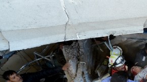 Decenas de heridos por una explosión en un hospital fueron atendidos por cuerpos de emergencia.