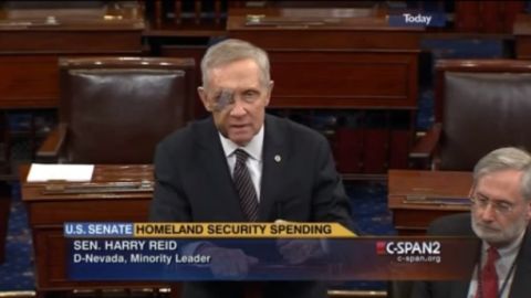 Reid dijo que defenderá la acción ejecutiva del presidente sobre inmigración.