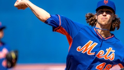 Jacob deGrom enfrenta el reto de revalidar credenciales como Novato del Año.