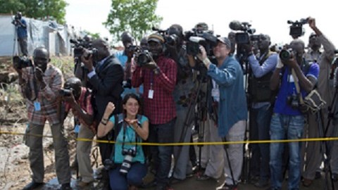 El pasado año aumentaron los ataques contra periodistas y medios, reporta RSF.
