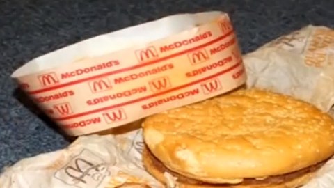 Eduard Neetz y Casey Dean compraron hace 20 años esta hamburguesa.