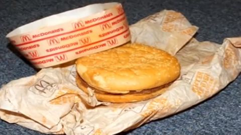 Eduard Neetz y Casey Dean compraron hace 20 años esta hamburguesa.