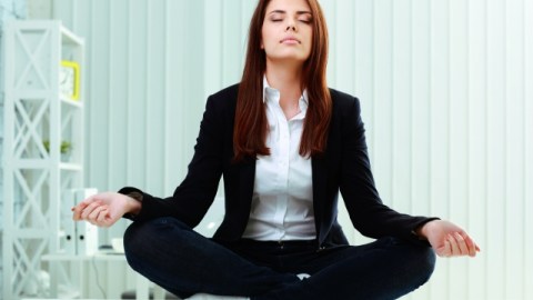 La meditación da claridad mental, creatividad, energía y salud en general.