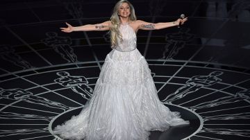 Gaga dio un homenaje al musical 'Sonrisas y Lágrimas'.