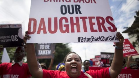 Mujeres nigerianas durante una jornada de protesta por el secuestro más de 276 estudiantes.